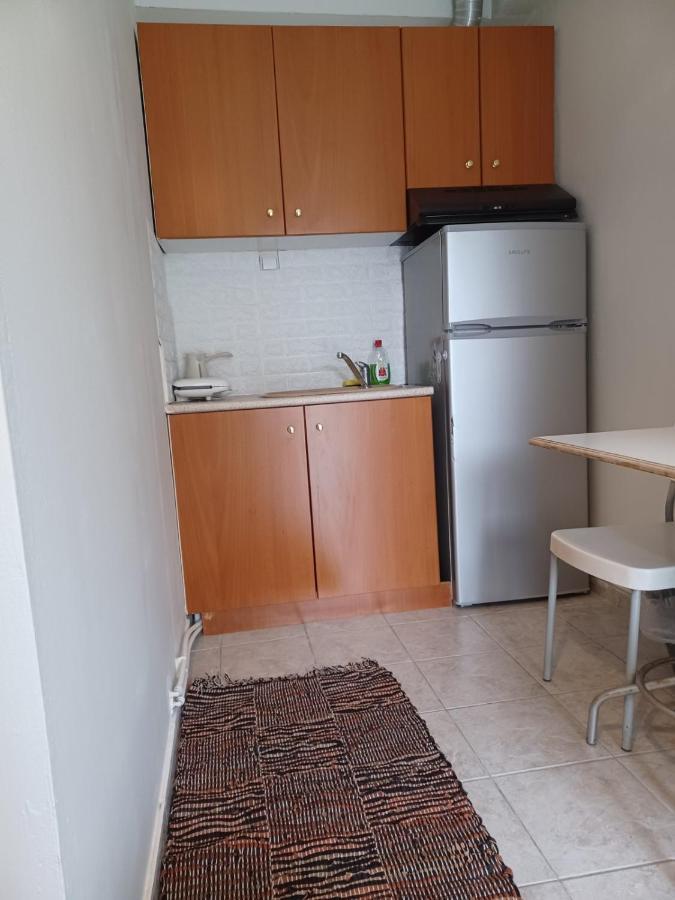 Guest Room Серес Екстериор снимка